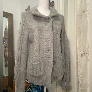 Vintage Bella swan style cardigan 

American eagle outfitters 

Used excellent